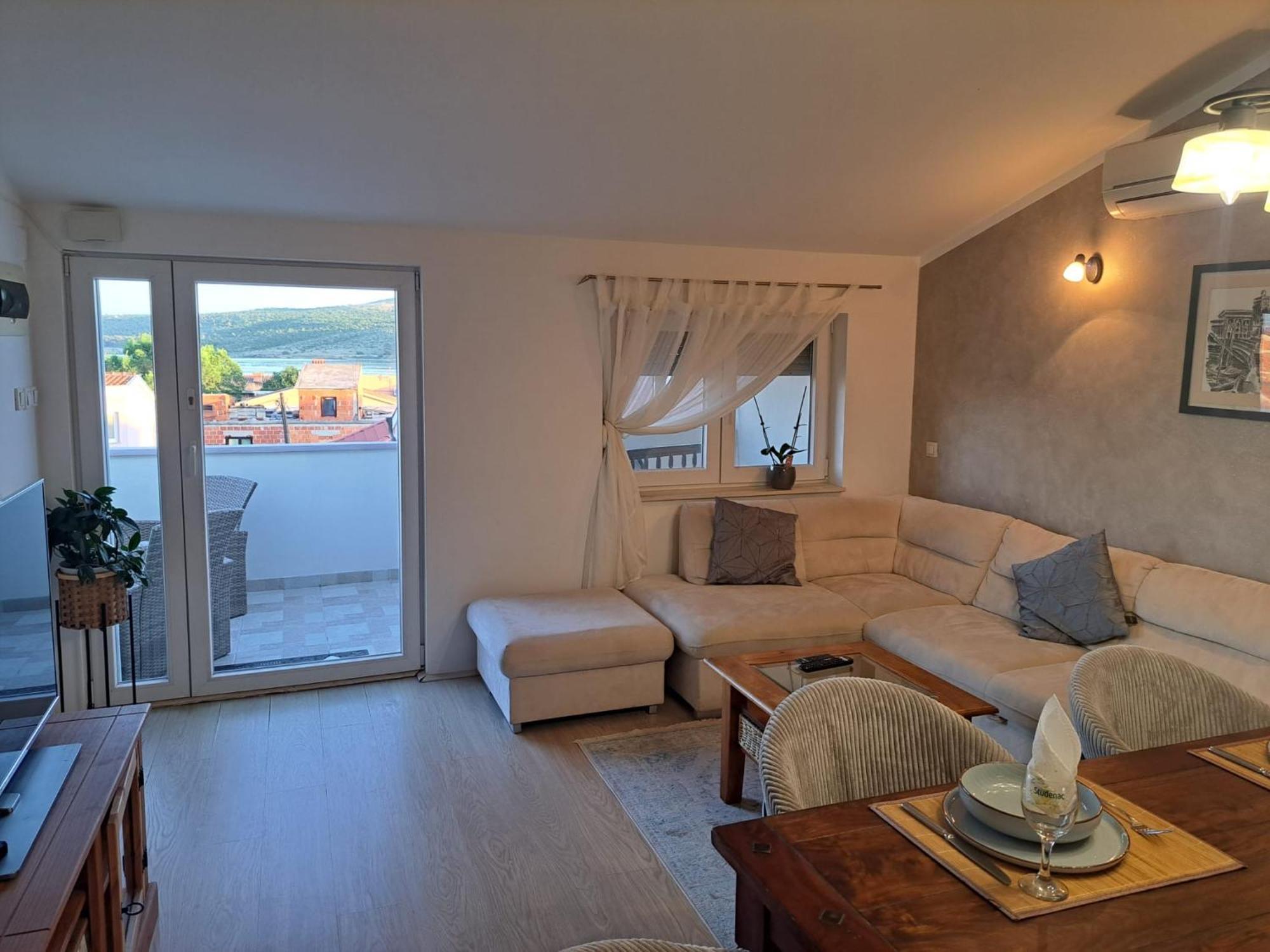 Apartman Lucia Posedarje Luaran gambar