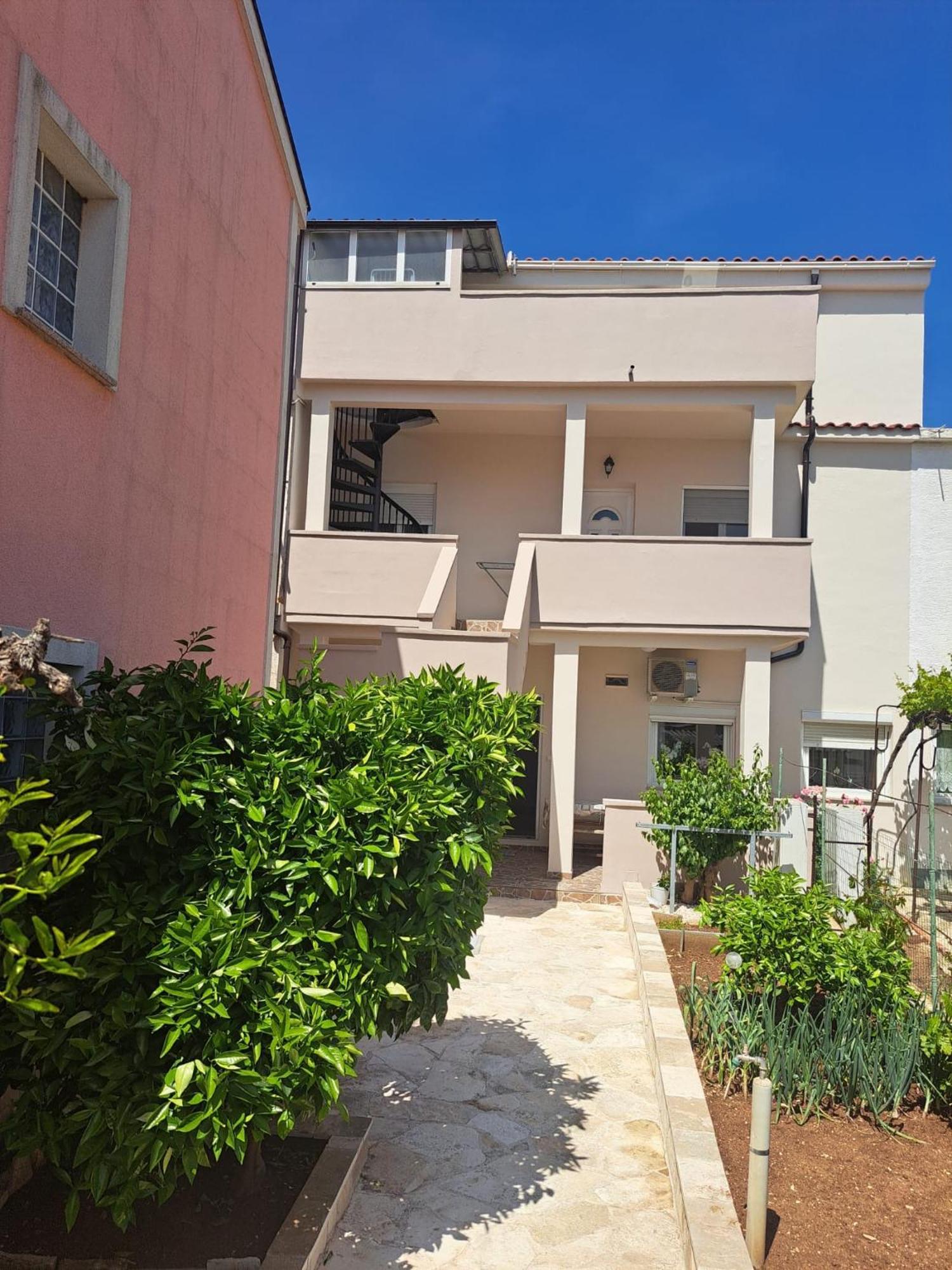 Apartman Lucia Posedarje Luaran gambar